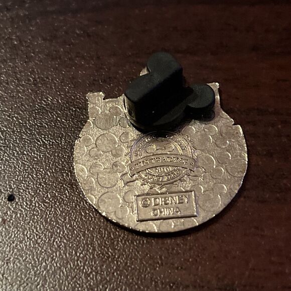 Adventures By Disney Tour Colonial Mickey Mouse American‎ Adventure Pin - Picture 3 of 4